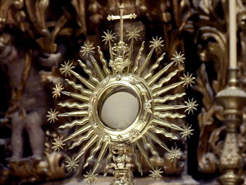 What is Eucharistic Adoration? – Christian Catholic Media